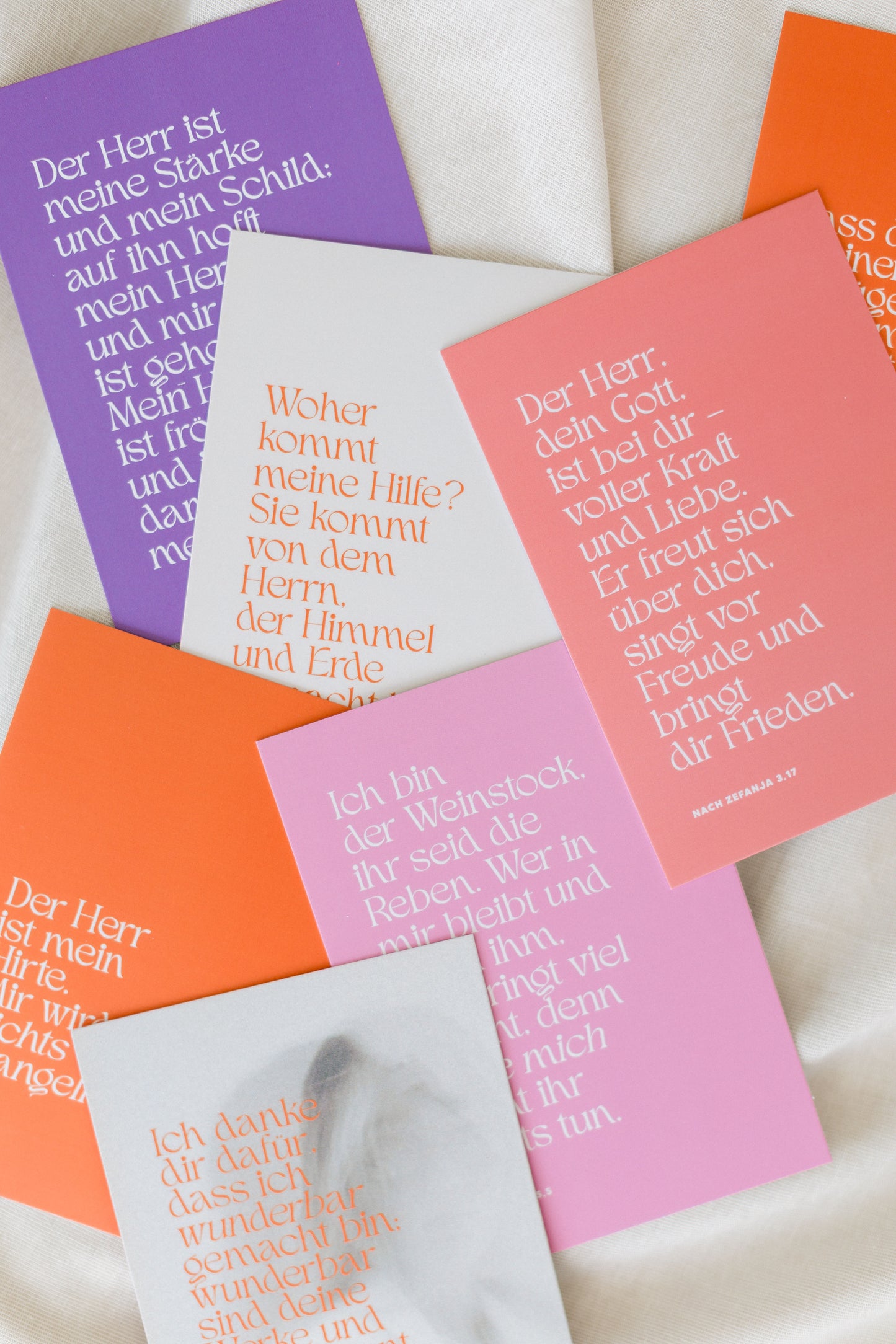 Gehalten & geliebt - Postkartenset mit 7 Postkarten mit starken Worten