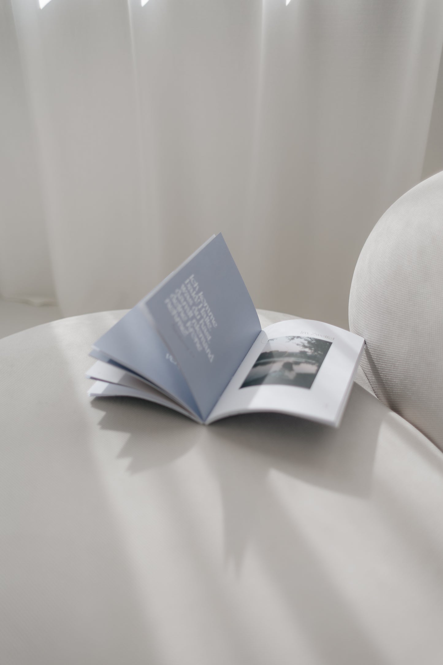 Coming soon! Zwischen Himmel und heute - Das Magazin zur Jahreslosung 2026