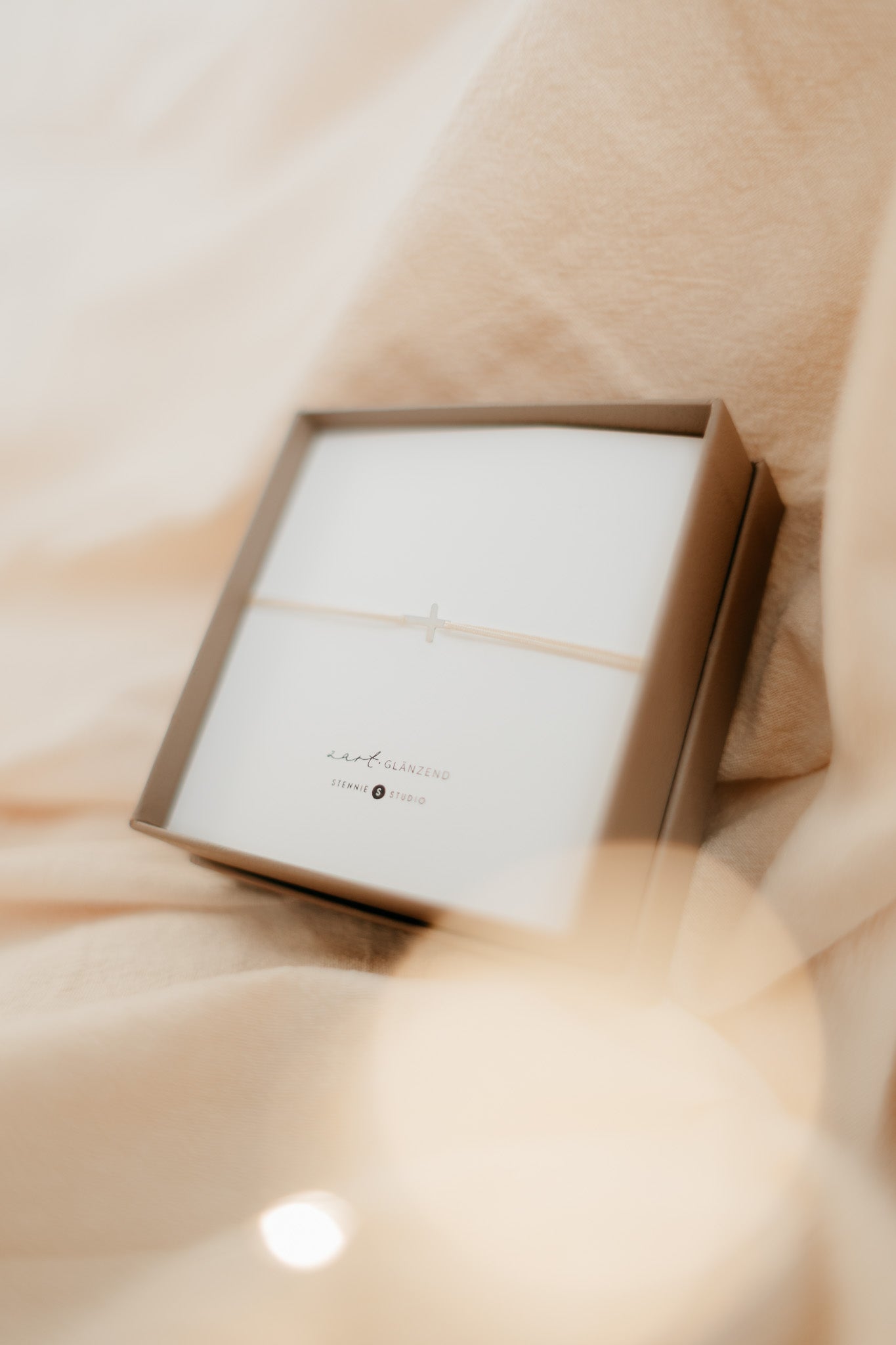 Armband Gnade Kreuz - gold oder silber