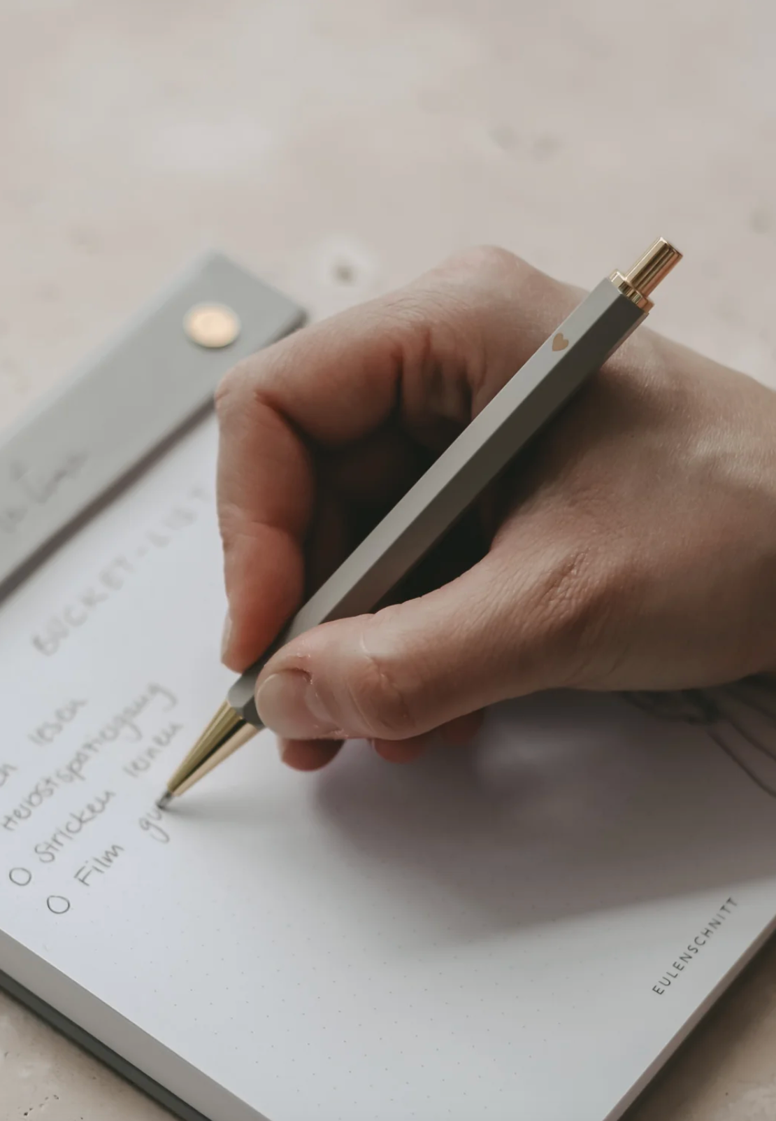 Kugelschreiber Herz - grau oder schwarz