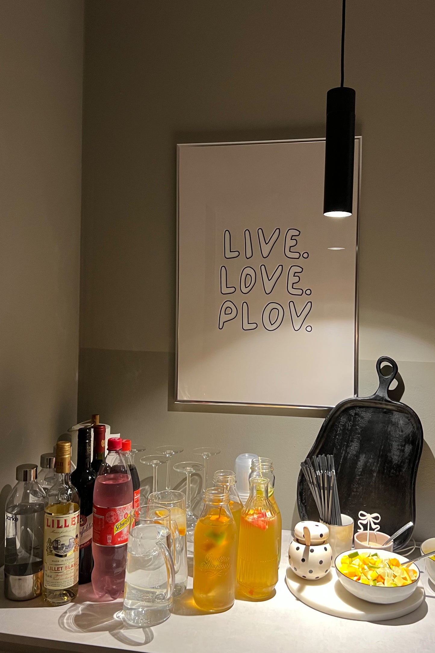 Live. Love. Plov. - Poster in 50x70 cm